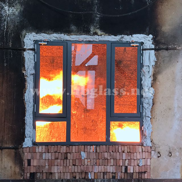 鋼質耐火完整性外窗